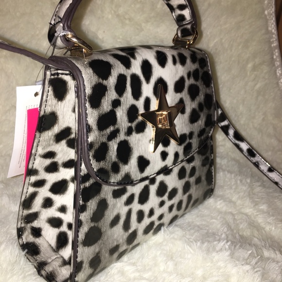 Handbags - NWT animal print small bag